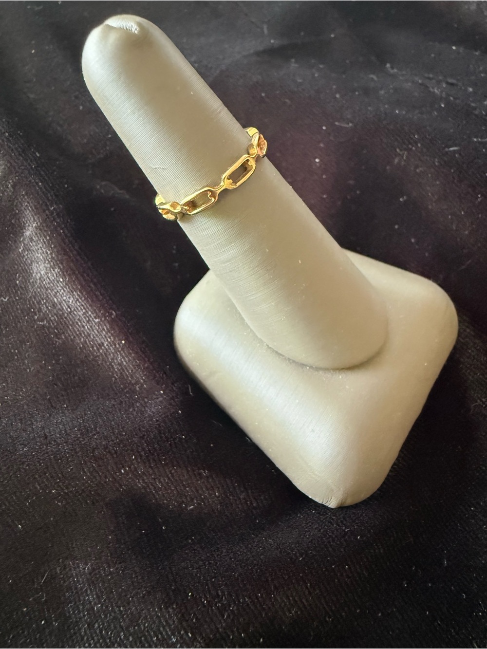 Gold Link Pattern Women's Stackable Ring - Picture 3 of 5
